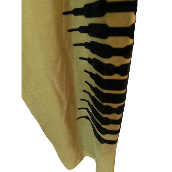 Savage, X Fenty, green high waisted, graphic logo, leggings, size XL ￼ - Picture 5 of 8